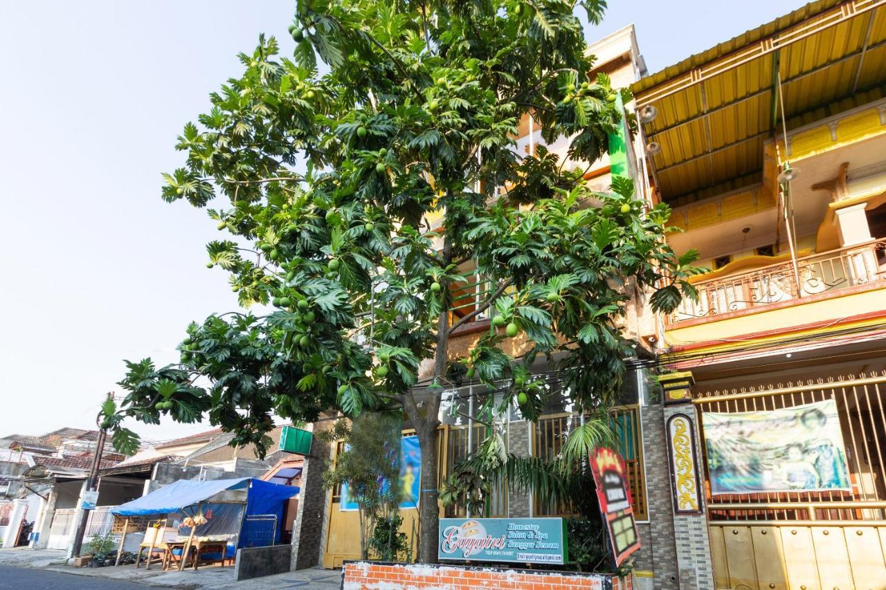 Homestay Gayatri Sawojajar Near Univ Negeri Malang Kampus 2 Mitra Reddoorz Zewnętrze zdjęcie