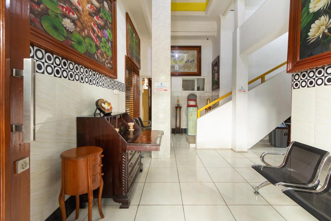 Homestay Gayatri Sawojajar Near Univ Negeri Malang Kampus 2 Mitra Reddoorz Zewnętrze zdjęcie